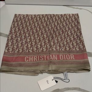 ✅ PRICE IS FIRM ✅ Fashion Monogram Silk Scarf